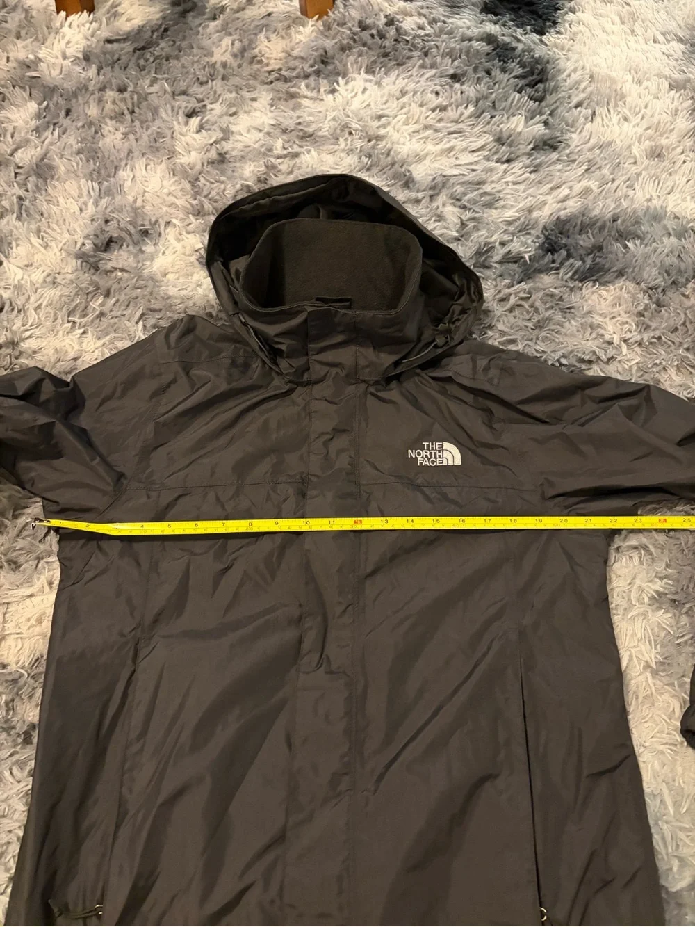 The North Face Black DryVent Waterproof Hooded Rain Jacket Men’s Size Small S